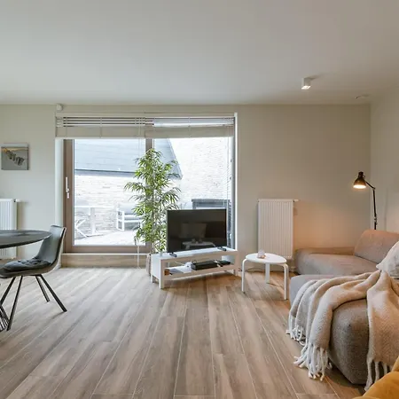 Huswell - Spacious Top-floor With Private Parking Middelkerke